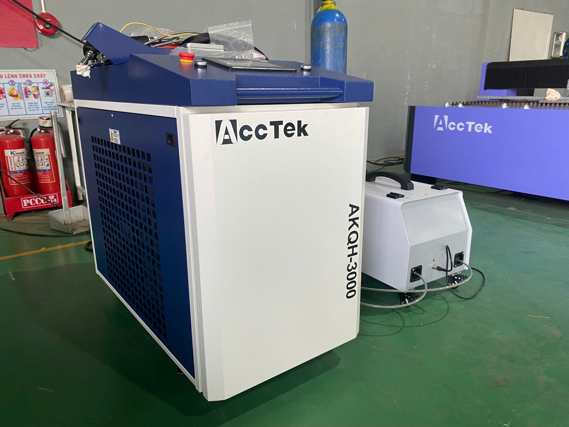 z6635061606858_3ecb5f387cd5866c213655690bf81f83