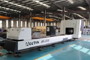 Máy cắt ống hộp Laser Fiber AKJ60F2 1500w