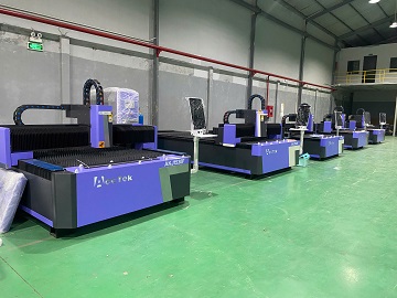 Mua Máy Cắt Laser CNC Trực Tiếp Từ Nhà Máy